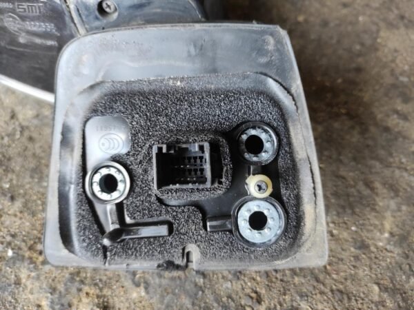 Retrovisor izquierdo Chevrolet Captiva II 2.2 D 16V (163 cv) - Imagen 4