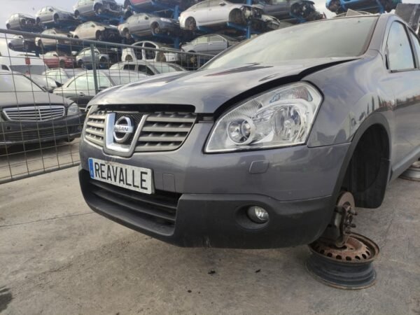 Paragolpe delantero Nissan Qashqai 2.0 (141 cv) - Imagen 3