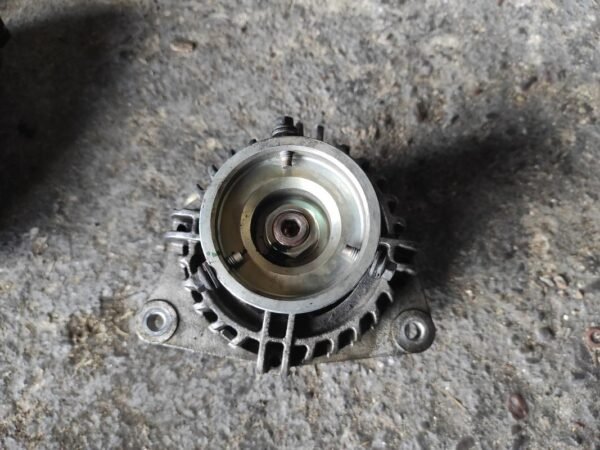 Alternador Ford Focus II Sedan 1.8 TDCi (115 CV) - Imagen 2