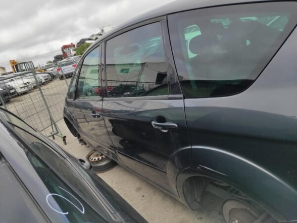 Puerta trasera izquierda Ford S-MAX 2.0 TDCi (140) MT - Imagen 2