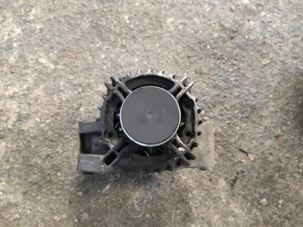 Alternador Opel Corsa D 3-puertas 1.3 CDTI (75 cv) - Imagen 2