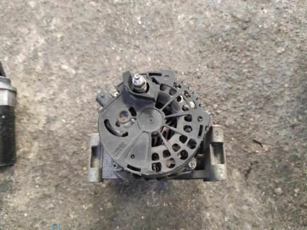 Alternador Opel Corsa D 3-puertas 1.3 CDTI (75 cv) - Imagen 3