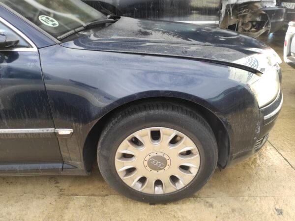 Aleta delantera derecha Audi A8 (D3, 4E, Versión 2005) 4.2 BiTDI V8 (326 cv) quattro DPF Tiptronic