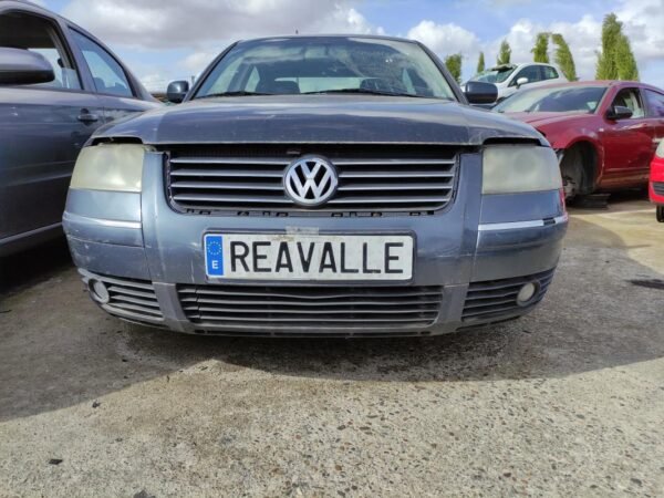 Paragolpe delantero Volkswagen Passat (B5) 1.9 TDI (130 cv) Automatico