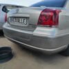 Paragolpe trasero Toyota Avensis II 2.0 D-4D (116 cv) - Imagen 2