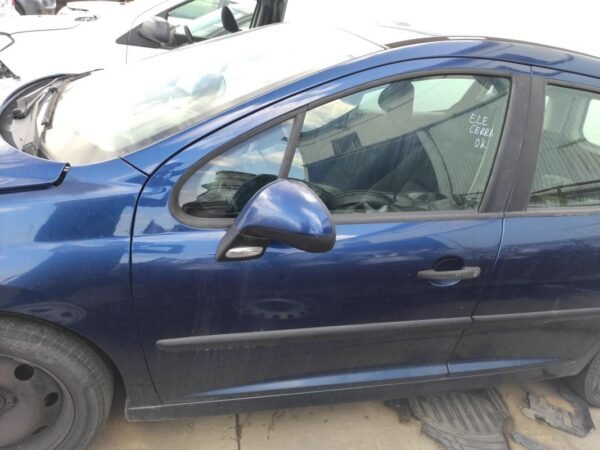 Puerta delantera izquierda Peugeot 207 SW 1.6 HDI (92 cv)