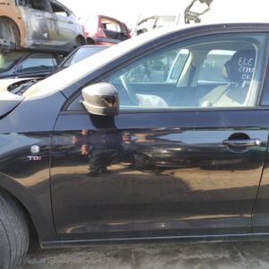 Puerta delantera izquierda Seat Toledo IV (NH) 1.6 TDI (105 cv)
