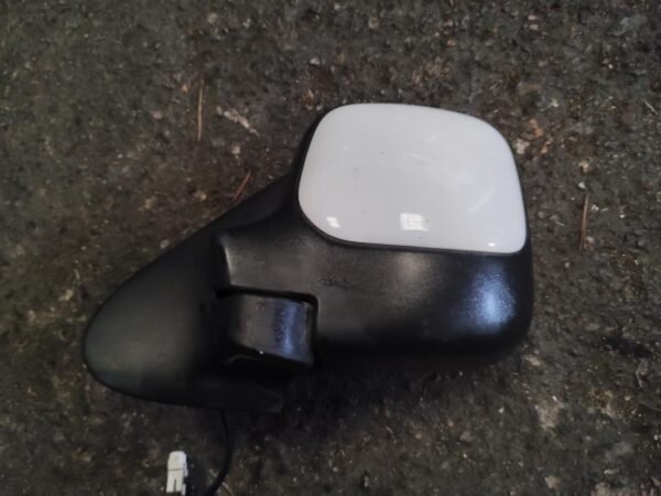 Retrovisor izquierdo Citroen Berlingo I (Versión 2002) 1.9 D (71 cv)