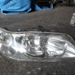Faro derecho Peugeot 306 (7B) 1.9 D (69 cv)