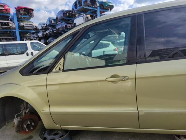 Puerta delantera izquierda Ford Galaxy II 1.8 TDCi (125)