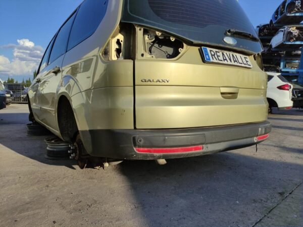 Paragolpe trasero Ford Galaxy II 1.8 TDCi (125) - Imagen 2