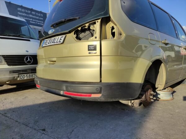 Paragolpe trasero Ford Galaxy II 1.8 TDCi (125) - Imagen 3
