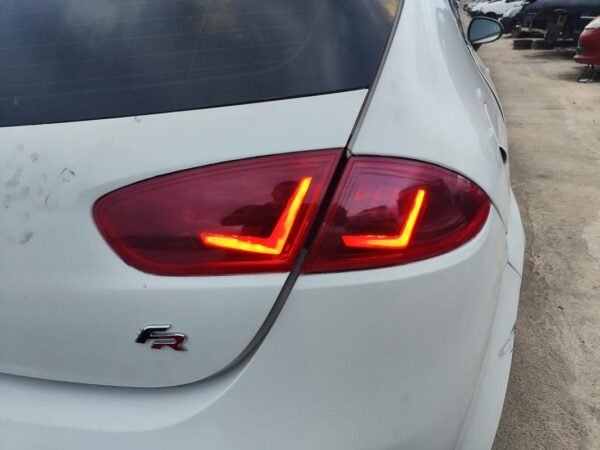 Juego de pilotos traseros Seat Leon II (1P) FR 2.0 TDI (170 cv) DPF - Imagen 12