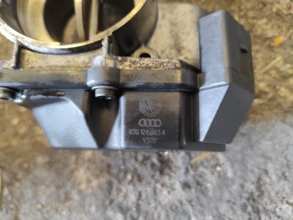 Caja de mariposa Audi A3 (8P) 2.0 TDI (140 cv) - Imagen 3