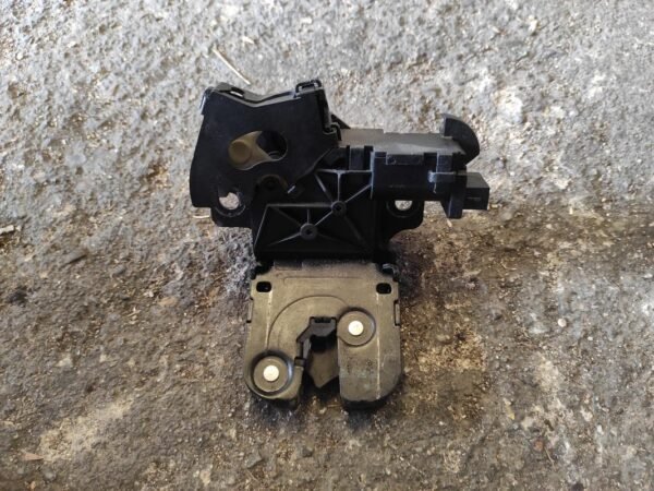 Cerradura maletero / porton Audi A3 (8P) 2.0 TDI (140 cv)