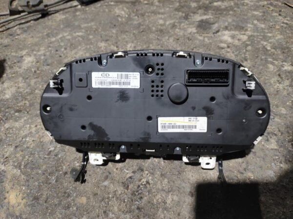 Cuadro de instrumentos Nissan Qashqai+2 (Versión 2010) 2.0 dCi (150  cv) - Imagen 2
