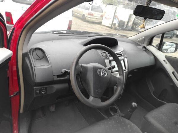 Despiece Toyota Yaris II 1.4 D-4D (90 cv) 2008 - Imagen 5
