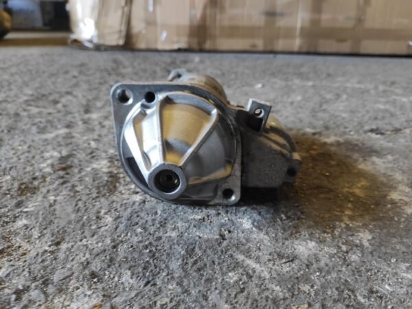 Motor de arranque Mercedes Benz Clase C T-mod (S203) C 270 CDI T (170 cv) - Imagen 2