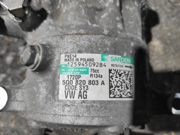 Compresor aire acondicionado Seat Toledo IV (NH) 1.6 TDI (105 cv) - Imagen 4