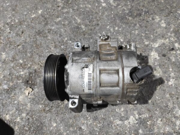 Compresor aire acondicionado Seat Leon II (1P) FR 2.0 TDI (170 cv) DPF - Imagen 2