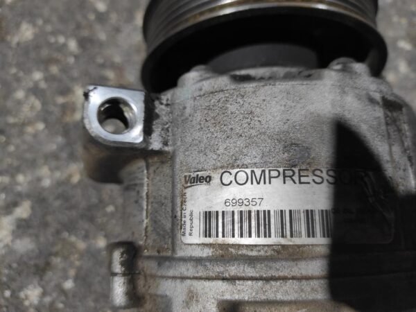 Compresor aire acondicionado Seat Leon II (1P) FR 2.0 TDI (170 cv) DPF - Imagen 4