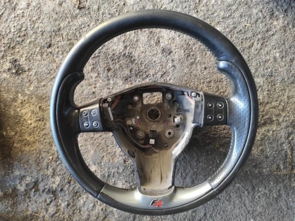 Volante Seat Leon II (1P) FR 2.0 TDI (170 cv) DPF