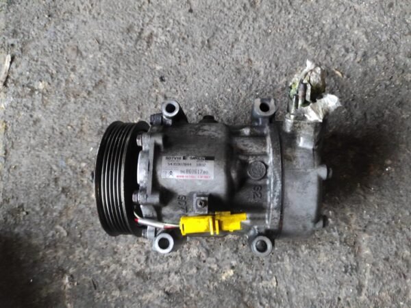 Compresor aire acondicionado Citroen Xsara Picasso (N68) 1.6 HDI FAP (109 cv) - Imagen 2
