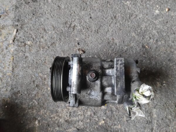 Compresor aire acondicionado Citroen Xsara Picasso (N68) 1.6 HDI FAP (109 cv)
