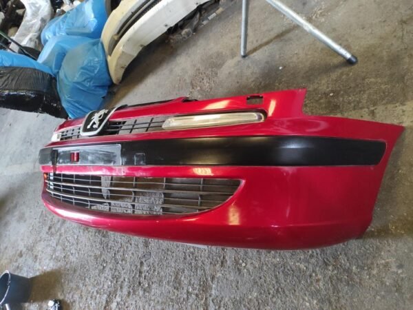 Paragolpe delantero Peugeot 807 2.9 V6 24V (204 cv) - Imagen 3