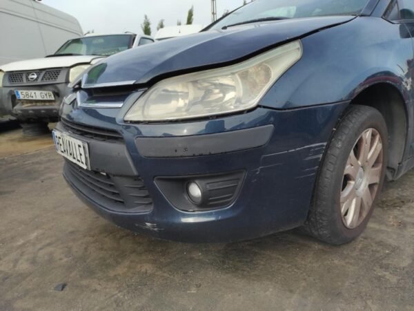 Paragolpe delantero Citroen C4 I Hatchback (Fase II, 2008) 1.6 HDi (109 cv) - Imagen 2