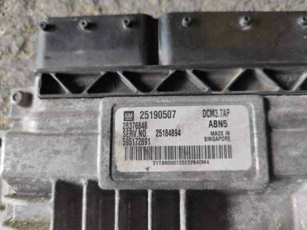 Centralita motor uce Chevrolet Captiva II 2.2 D 16V (163 cv) - Imagen 2
