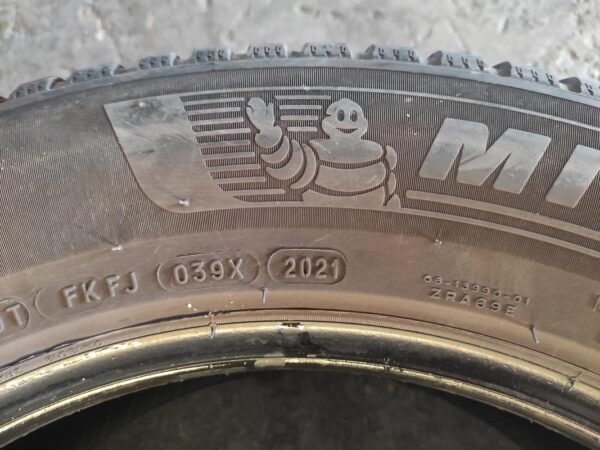 Juego de Neumáticos Michelin 255/55R18. - Imagen 4