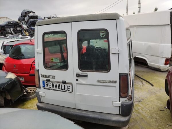 Despiece Renault Express Furgón (F40_, G40_) 1.9 D (F40R) (54 cv) 2000 - Imagen 4