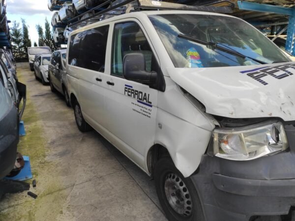 Despiece Volkswagen Transporter V Autobús (7HB, 7HJ, 7EB, 7EJ, 7EF, 7EG, 7HF, 7E) 2.5 TDI (130 cv) 2007 - Imagen 2