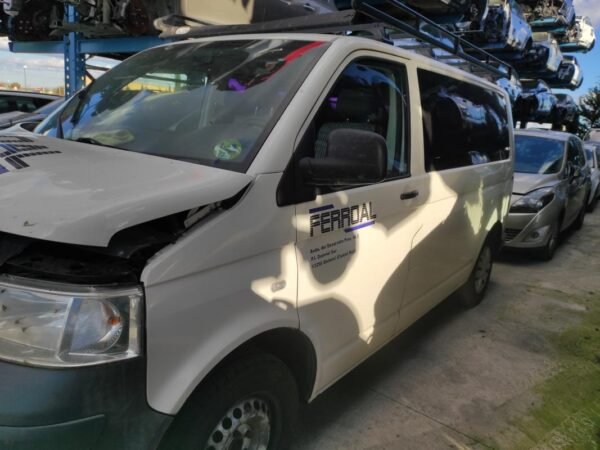 Despiece Volkswagen Transporter V Autobús (7HB, 7HJ, 7EB, 7EJ, 7EF, 7EG, 7HF, 7E) 2.5 TDI (130 cv) 2007 - Imagen 3