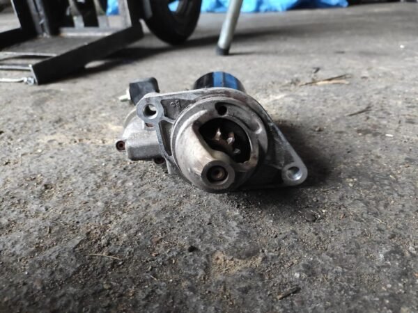 Motor de arranque Toyota Yaris II 1.4 D-4D (90 cv) - Imagen 2