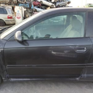 Puerta delantera izquierda Audi A3 (8P) 1.9 TDI (105 cv)