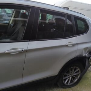Puerta trasera izquierda Bmw X3 (F25) 20d (184 cv) xDrive