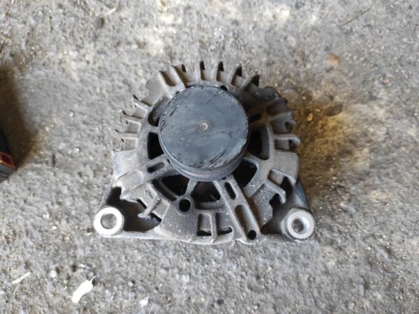 Alternador Peugeot 207 SW 1.6 HDI (92 cv) - Imagen 2