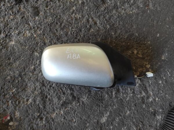 Retrovisor derecho Toyota Avensis II 2.0 D-4D (116 cv)