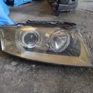 Faro derecho Audi A8 (D3, 4E) 4.2i V8 40V (335 cv) quattro Tiptronic
