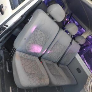 Juego asientos completo Volkswagen Transporter V Autobús (7HB, 7HJ, 7EB, 7EJ, 7EF, 7EG, 7HF, 7E) 2.5 TDI (130 cv)