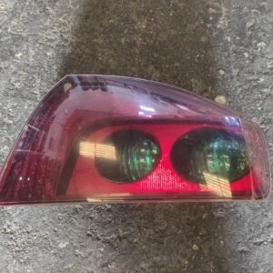 Piloto trasero derecho Peugeot 407 2.0 HDi (136 cv)