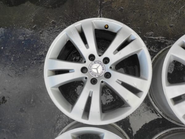 Llantas de 17 pulgadas Mercedes Clase C (W204), 7.5Jx17H2 ET47, A2044010402. - Imagen 2