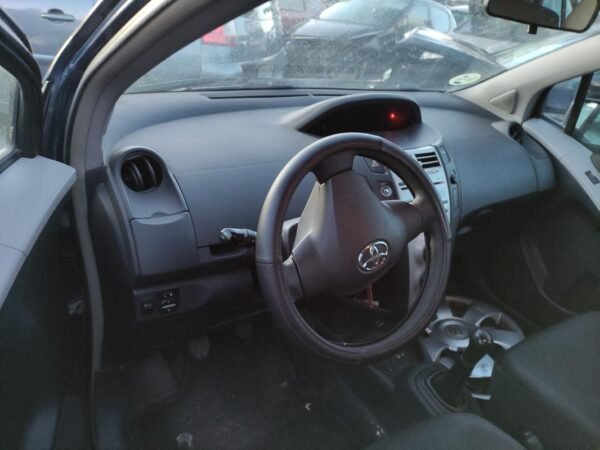 Despiece Toyota Yaris II 1.4 D-4D (90 cv) 2006 - Imagen 5