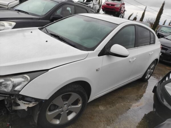 Despiece Chevrolet Cruze Hatchback 2.0 (163 cv) Automatico 2012 - Imagen 2