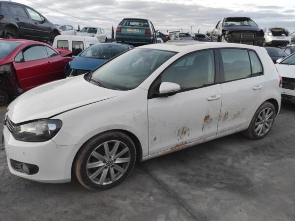 Despiece Volkswagen Golf VI 1.6 TDI (105cv) 2009 - Imagen 3