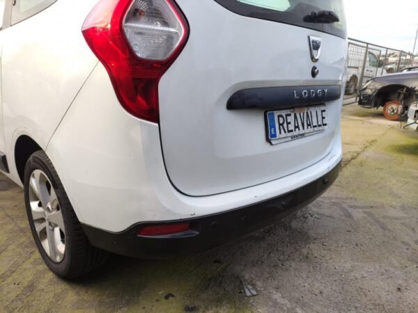 Paragolpe trasero Dacia Lodgy 1.2 TCe (115 cv) - Imagen 3