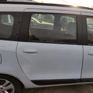 Puerta trasera derecha Dacia Lodgy 1.2 TCe (115 cv)