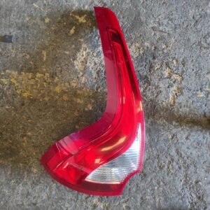 Piloto trasero izquierdo Volvo XC60 I 2.0 D3 (163 cv)